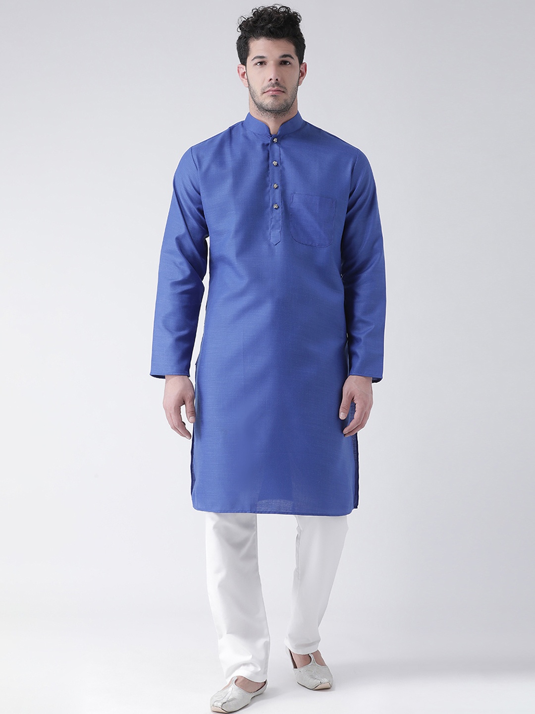 

SG LEMAN Men Blue & White Solid Kurta with Pyjamas