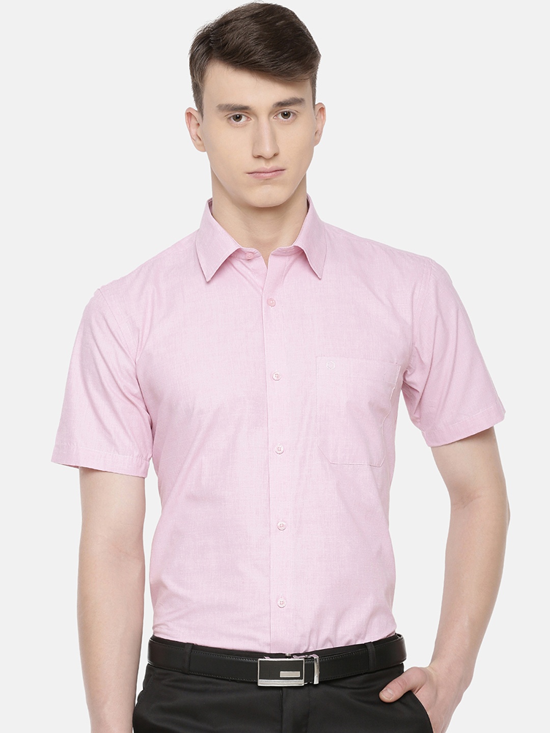 

Jansons Men Pink Regular Fit Solid Formal Shirt