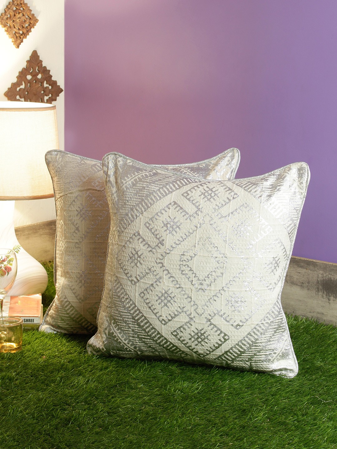 

Soumya Set of 2 Off-White & Silver-Coloured Geometric Square Cushion Covers