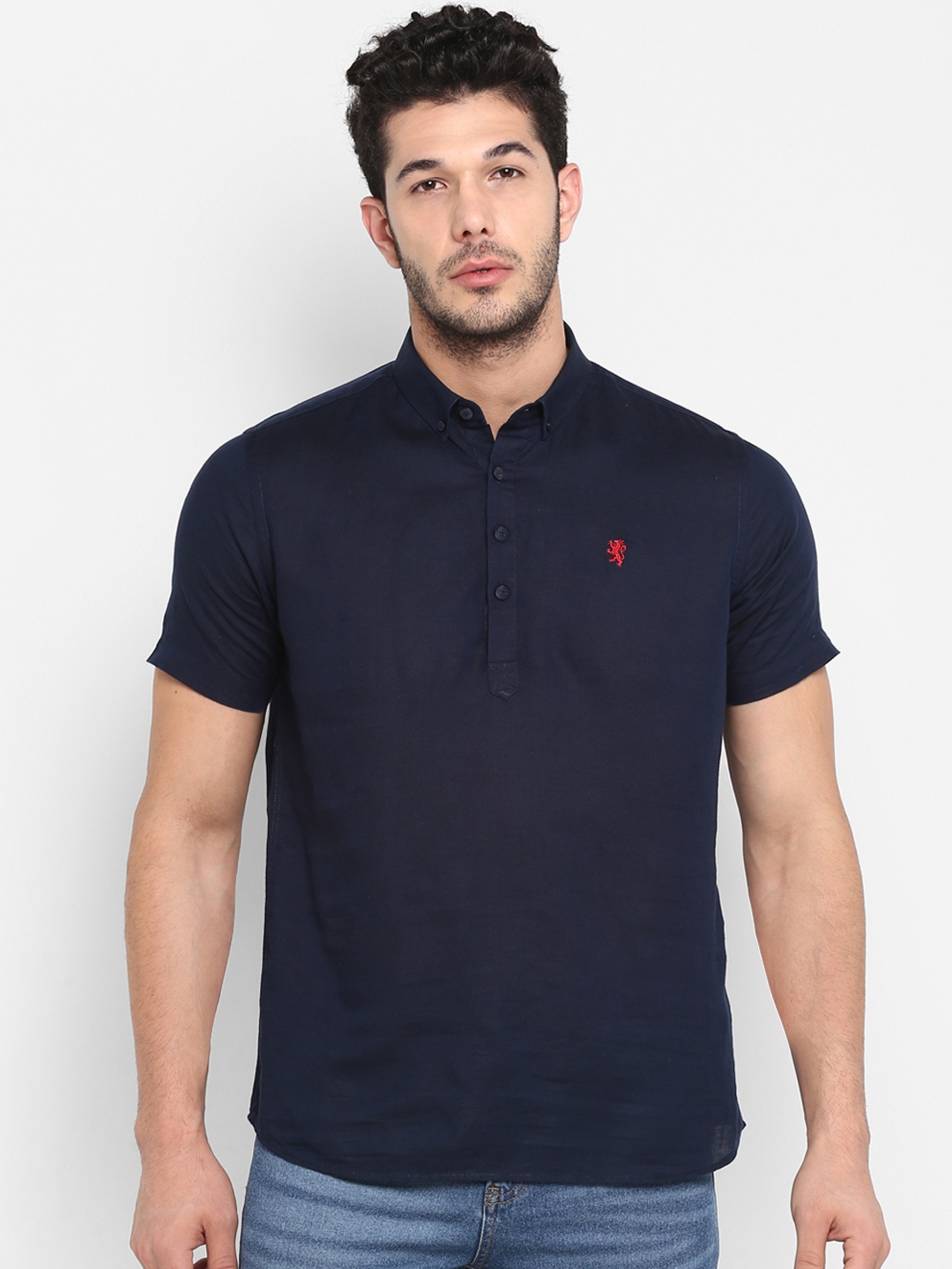 

Red Tape Men Navy Blue Regular Fit Solid Casual Shirt