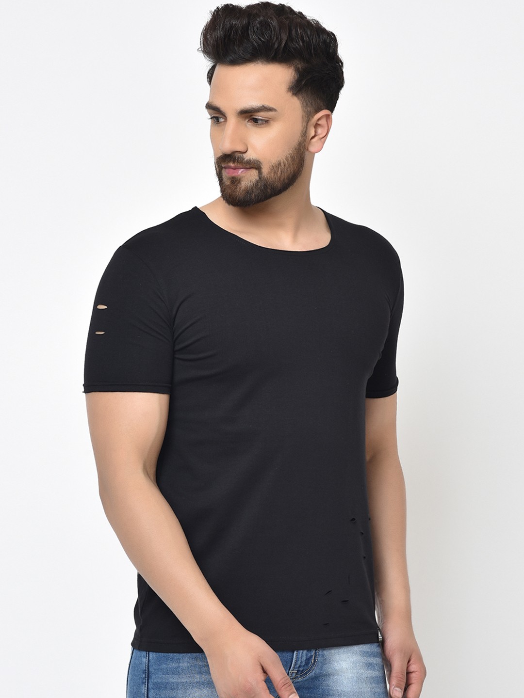 

Aesthetic Bodies Men Black Solid Round Neck T-shirt