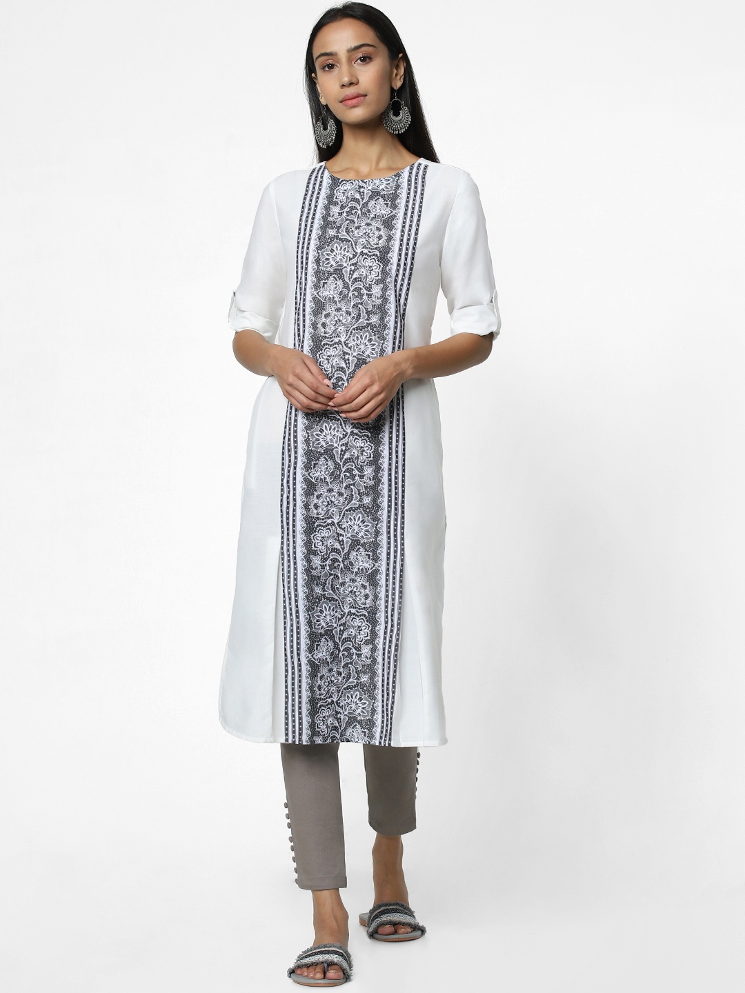 

Naari Women White & Grey Printed Straight Kurta