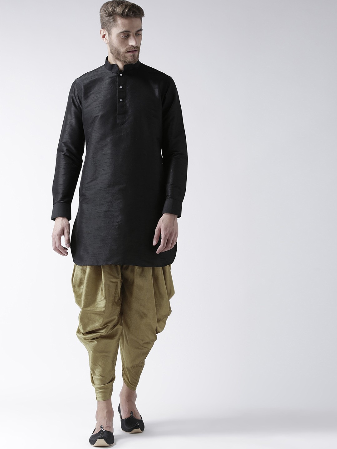 

DEYANN Men Black & Brown Solid Kurta with Patiala