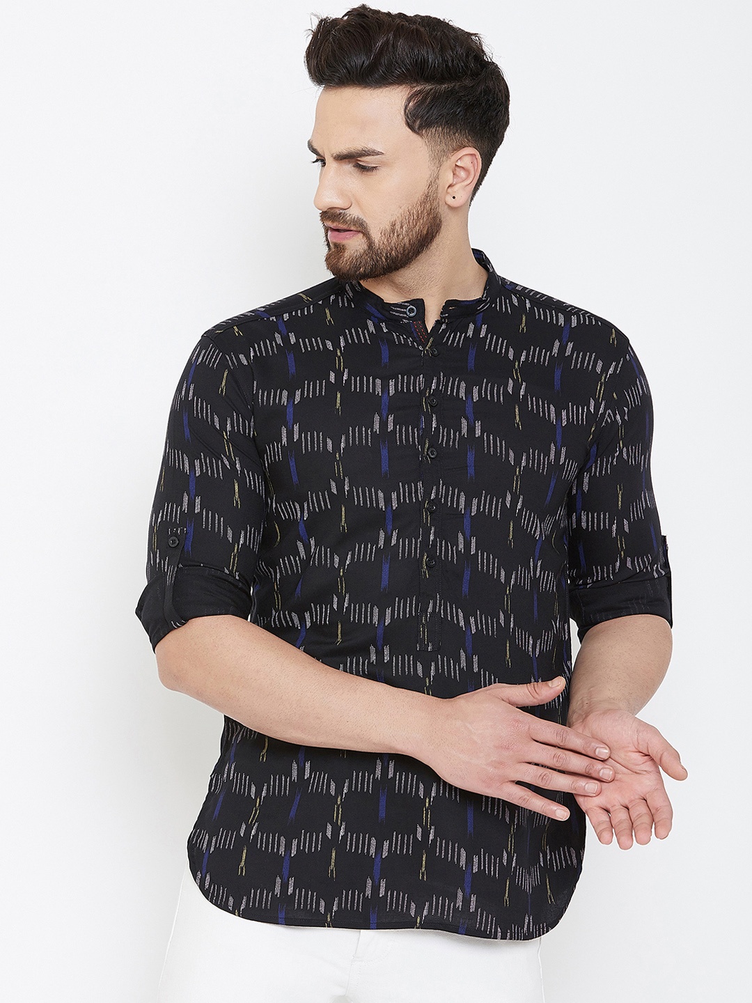 

even Men Black & White Printed Straight Kurta