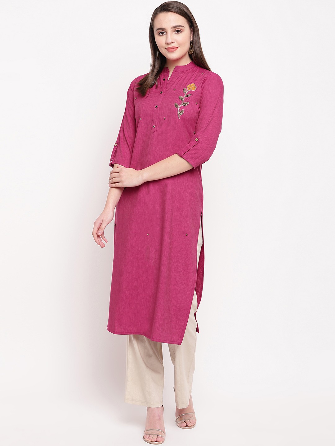 

Vbuyz Women Pink Embroidered Straight Kurta
