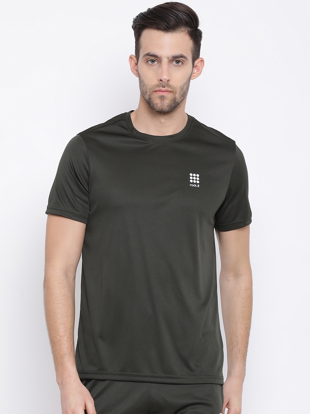 

rock.it Men Grey Solid Round Neck T-shirt