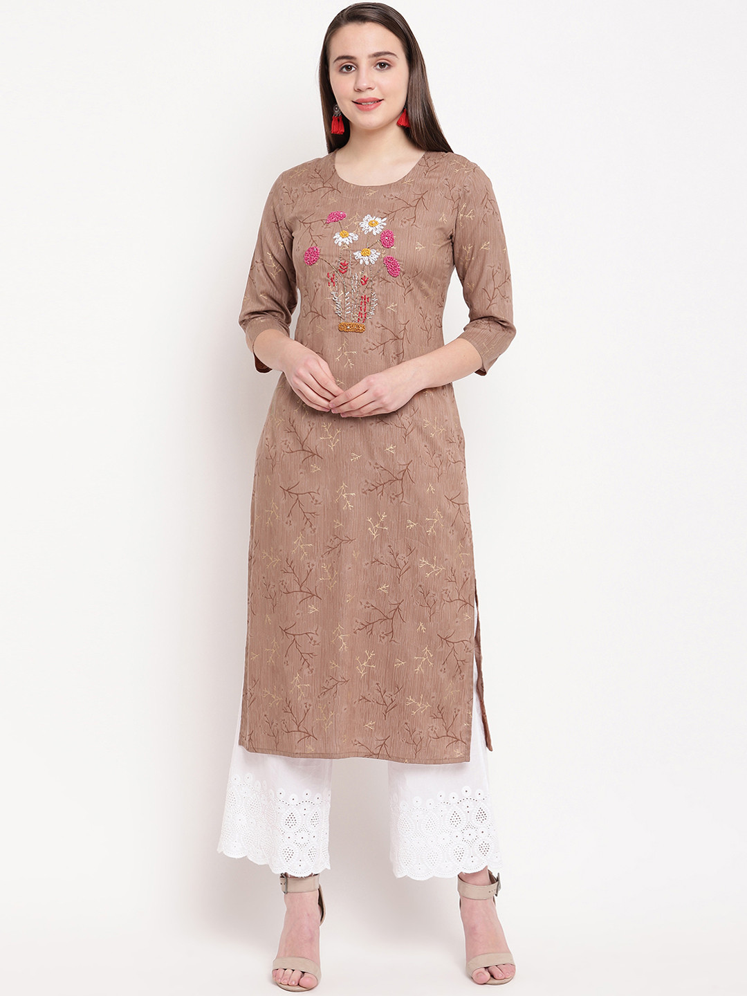 

Vbuyz Women Brown Embroidered Straight Kurta
