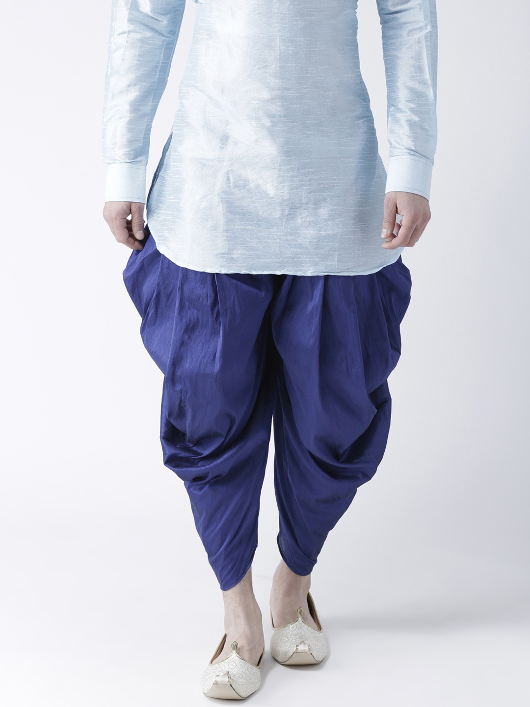 

DEYANN Men Navy Blue Solid Dhoti