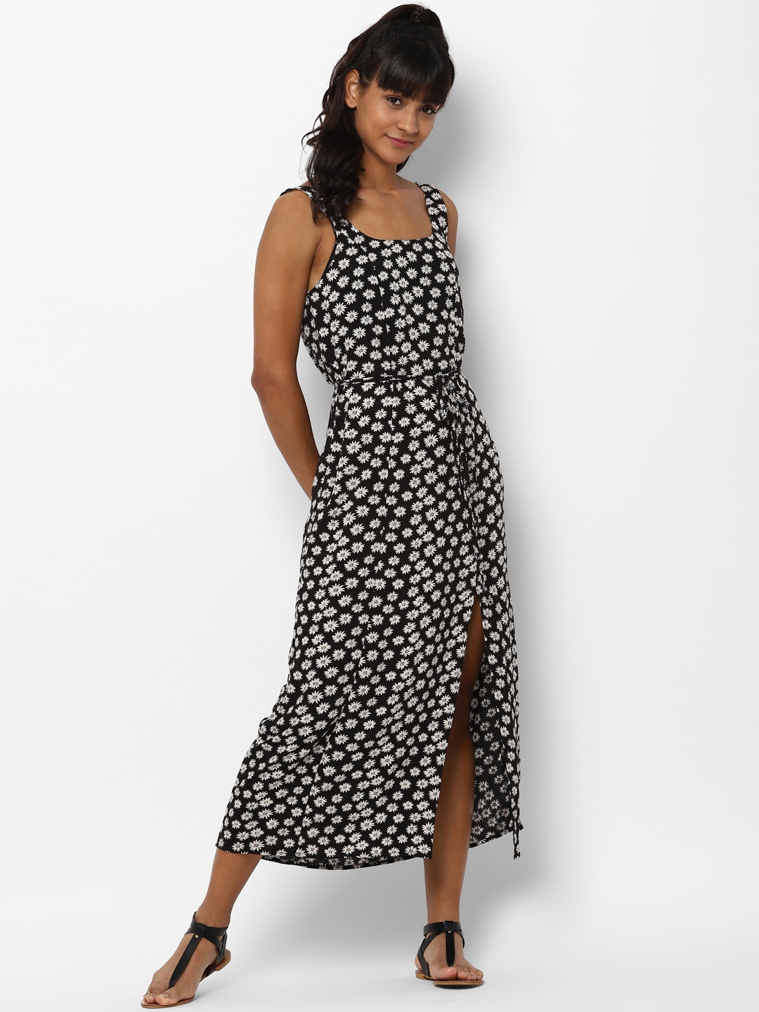 

AMERICAN EAGLE OUTFITTERS Women Black & White Printed Fit and Flare Dress