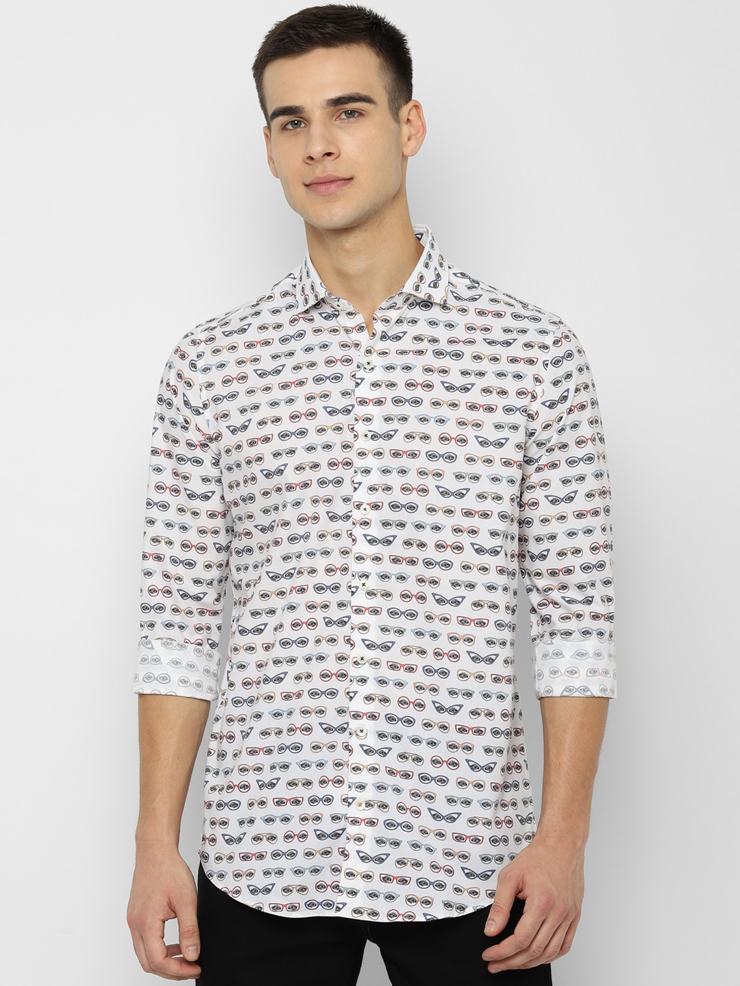 

SIMON CARTER LONDON Men White Slim Fit Printed Casual Shirt