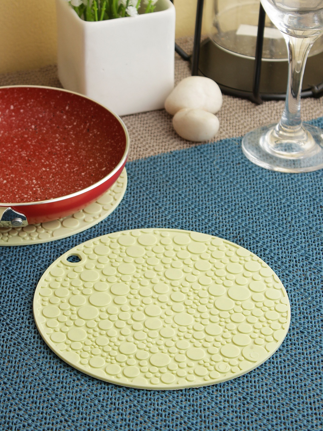

Cortina Green Textured Coasters