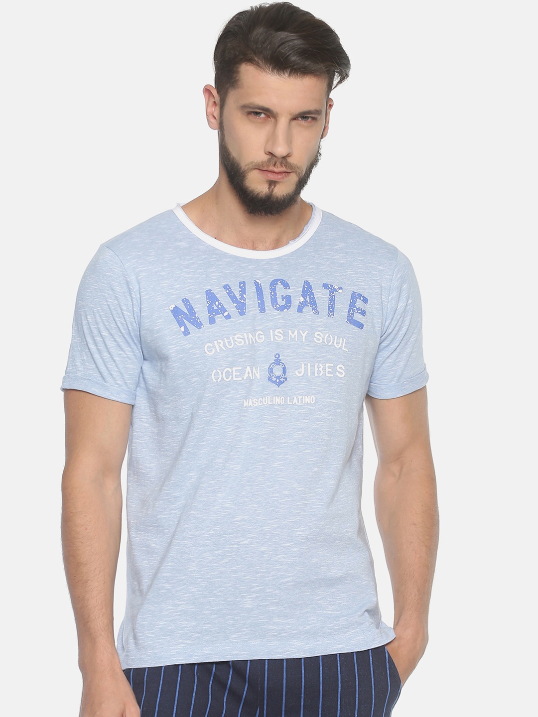 

Masculino Latino Men Blue White Printed Round Neck Pure Cotton T-shirt