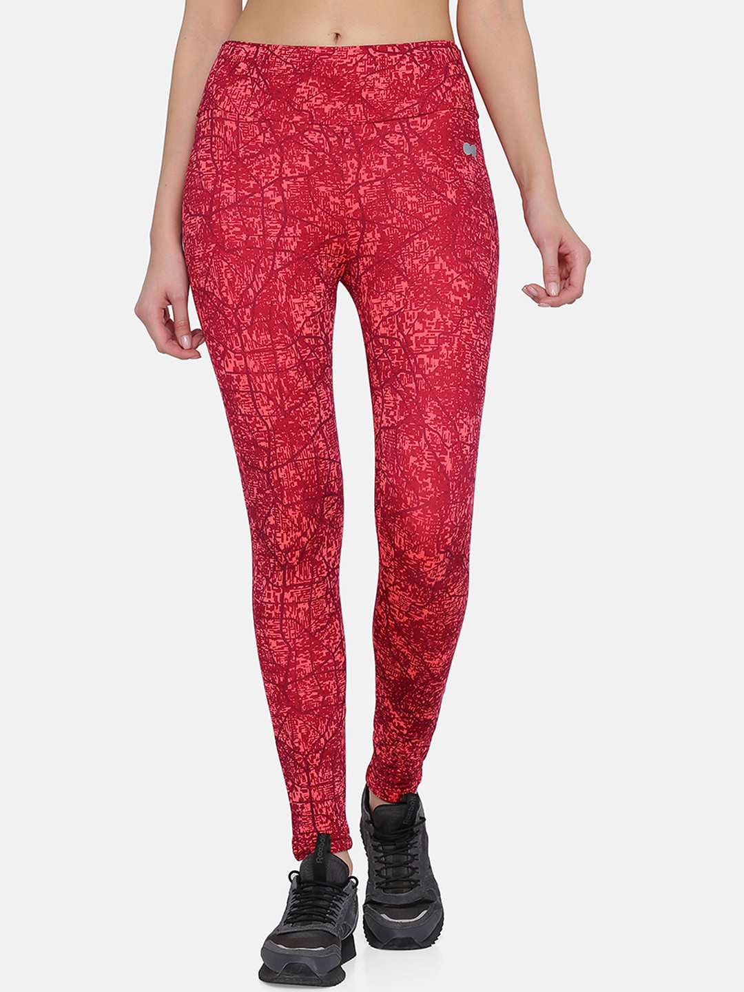 

Clovia Women Maroon Printed Gym Tights