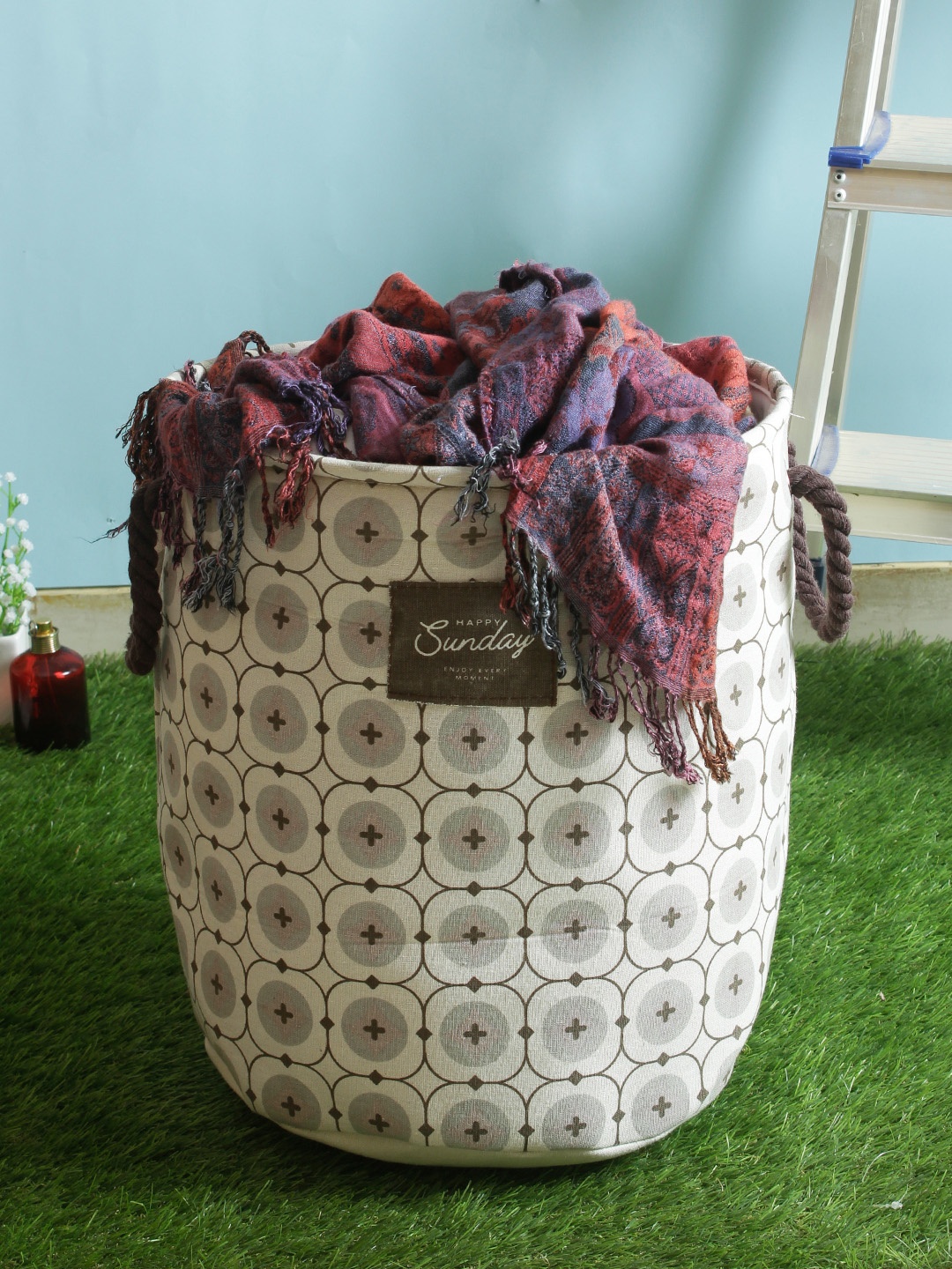 

Cortina Grey & Brown Printed Laundry Bag