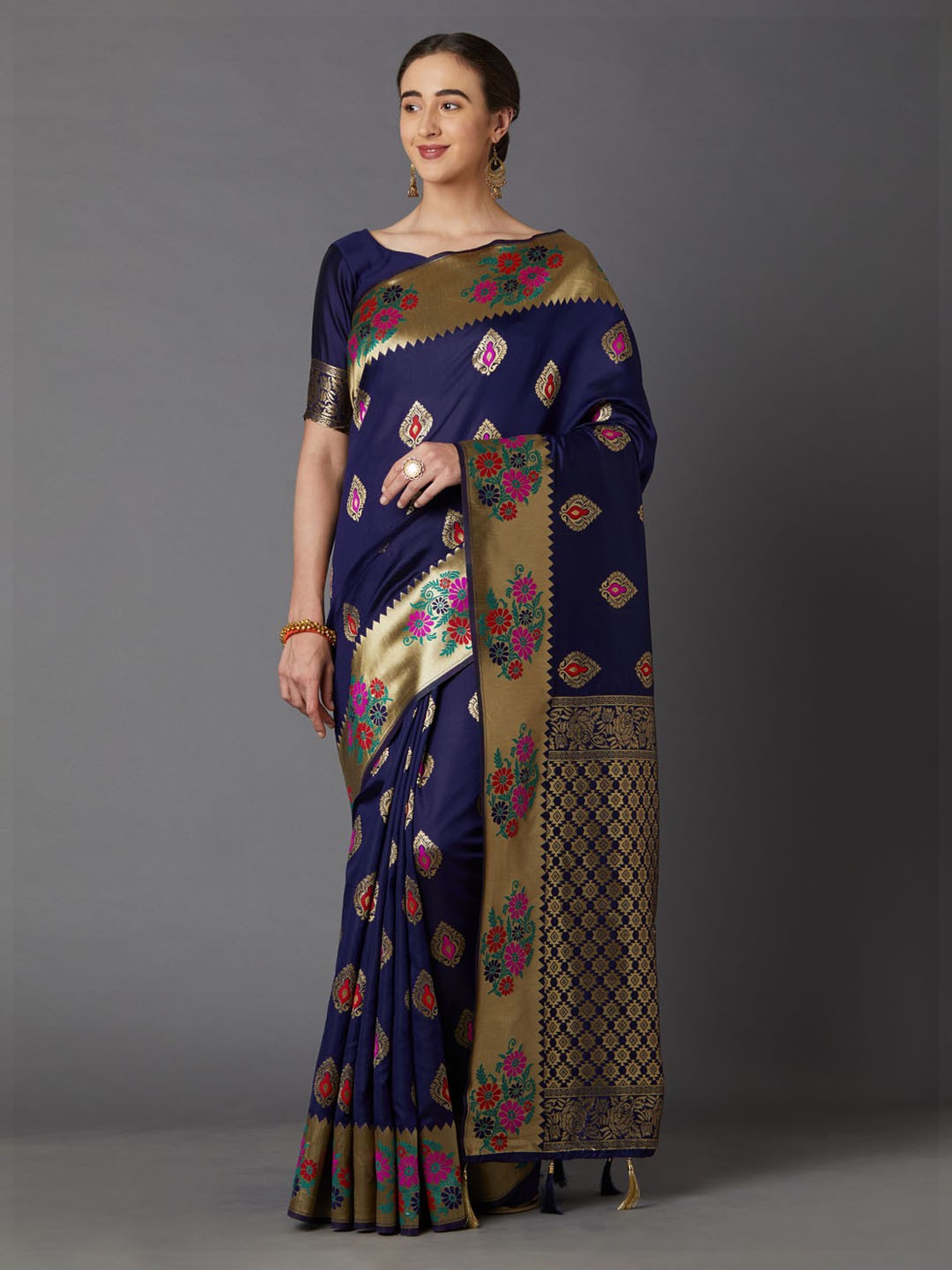 

Mitera Blue & Gold-Coloured Silk Blend Woven Design Kanjeevaram Saree