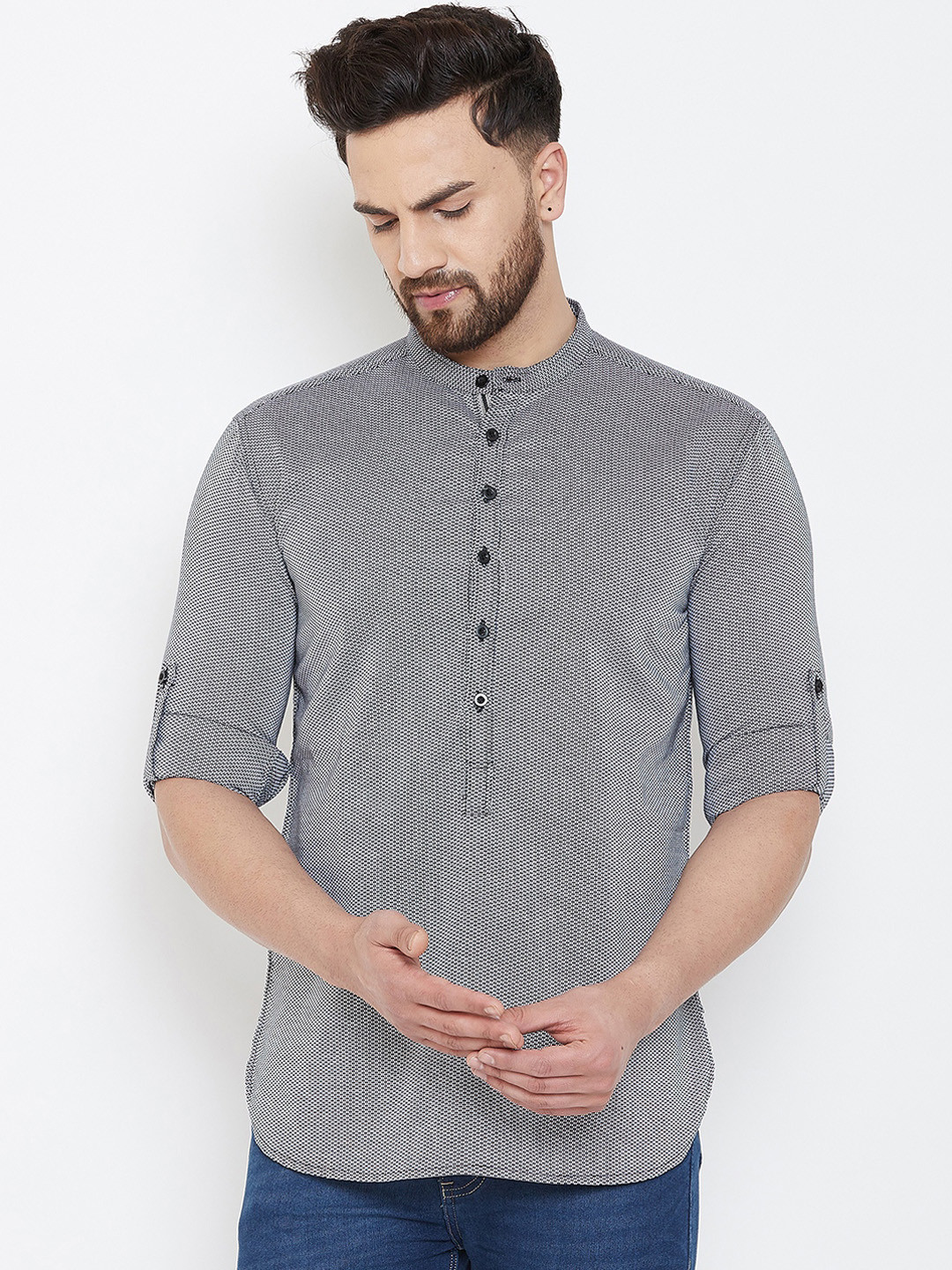 

even Men White & Black Woven Design Straight Kurta