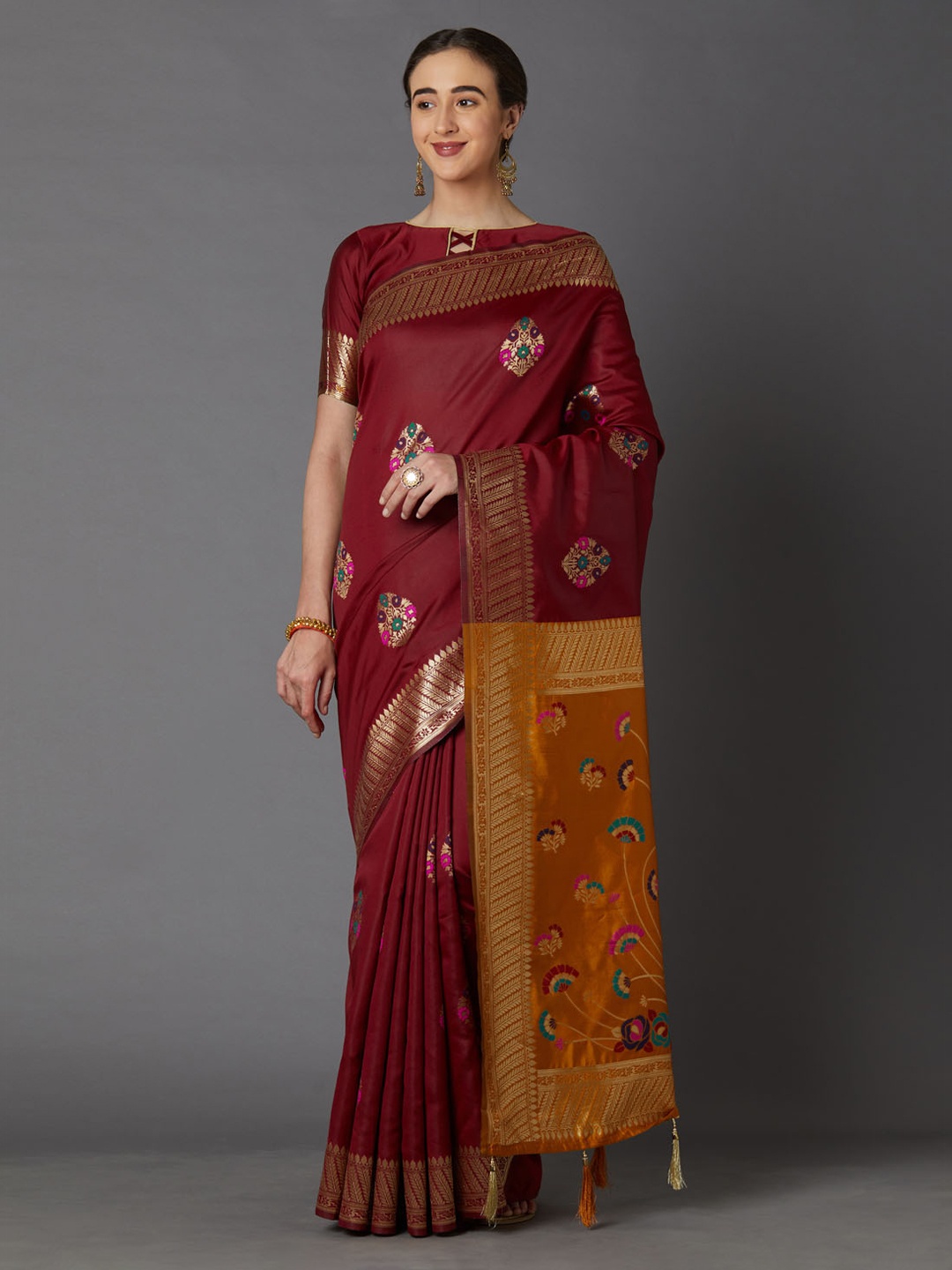 

Mitera Maroon & Gold-Coloured Silk Blend Woven Design Kanjeevaram Saree