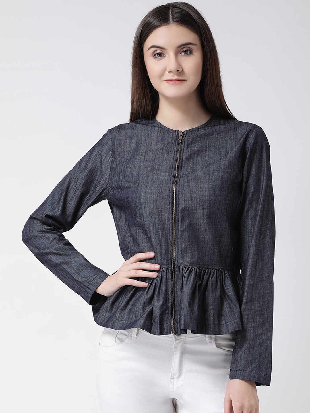 

Aayna Women Grey Solid Lightweight Tailored Jacket