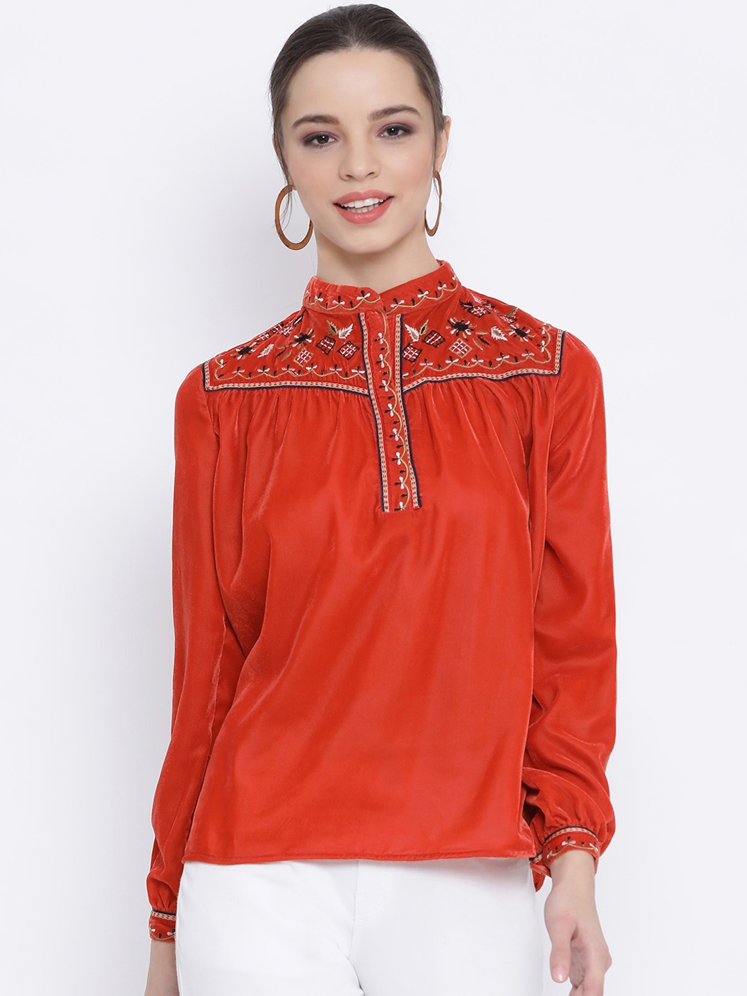 

Oxolloxo Women Orange Embroidered Top