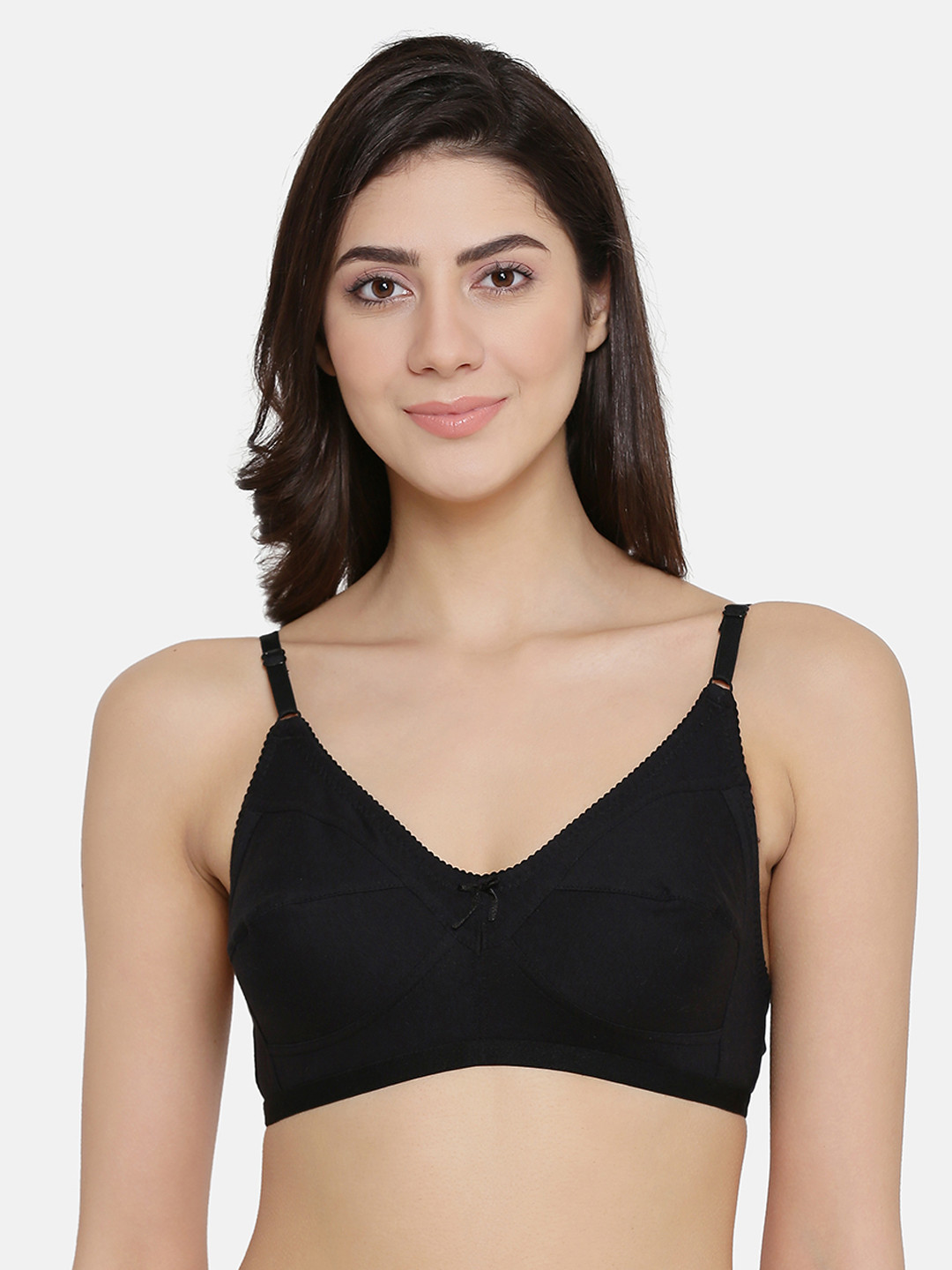 

Clovia Black Solid Non-Wired Non Padded Everyday Bra BR0185U1332B