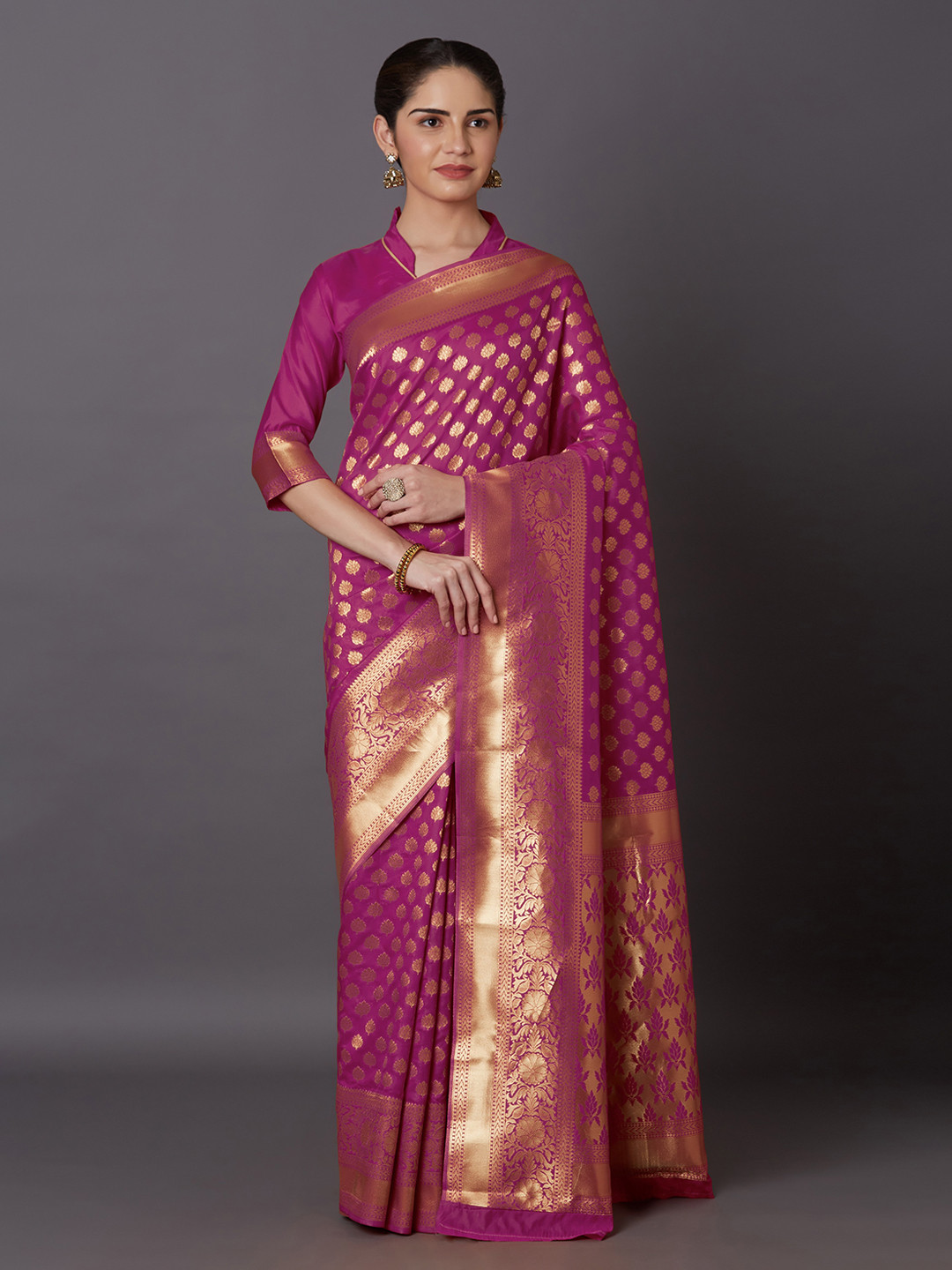 

Mitera Pink & Gold-Toned Silk Blend Woven Design Kanjeevaram Saree