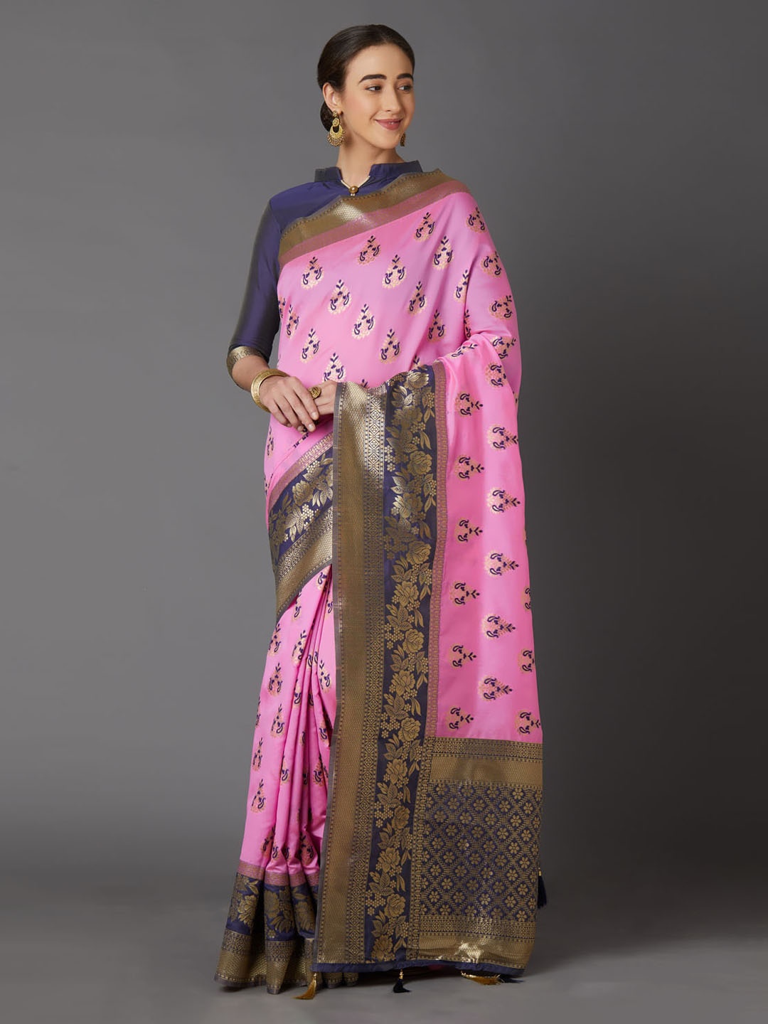 

Mitera Pink & Gold-Coloured Silk Blend Woven Design Kanjeevaram Saree