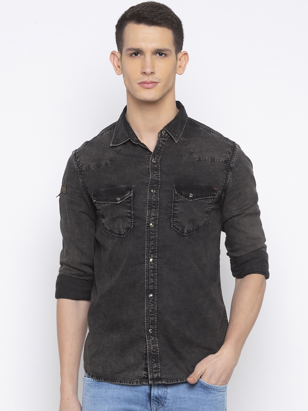 

SPYKAR Men Grey Slim Fit Faded Casual Denim Shirt