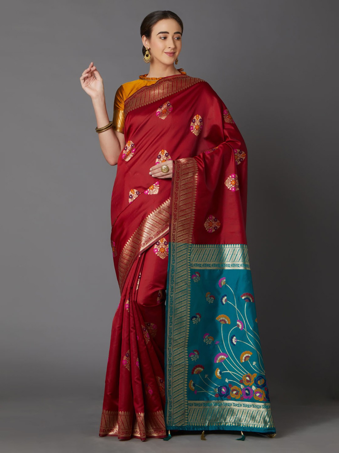 

Mitera Maroon & Blue Silk Blend Woven Design Kanjeevaram Saree