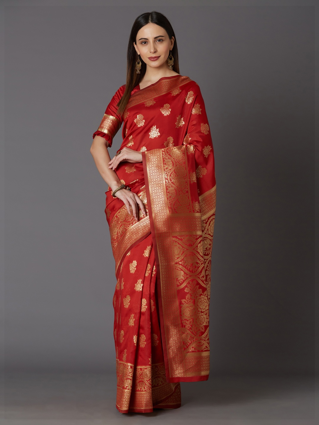 

Mitera Red & Gold-Toned Silk Blend Woven Design Kanjeevaram Saree