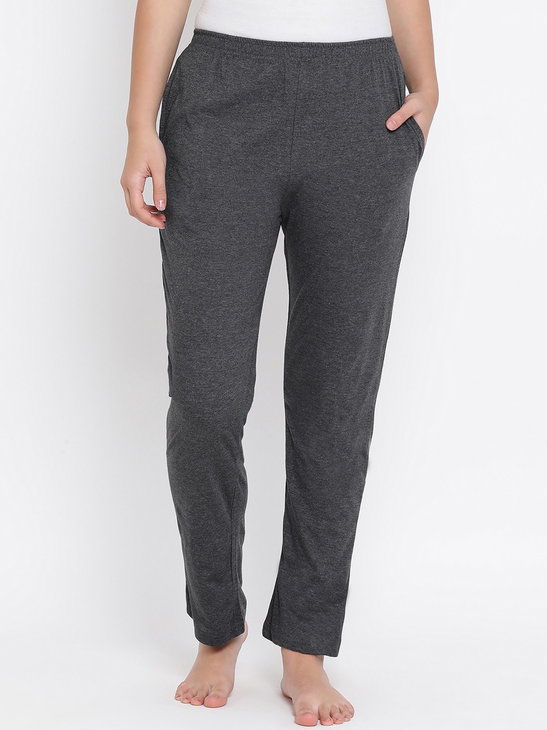 Clovia Women Grey Solid Lounge Pants