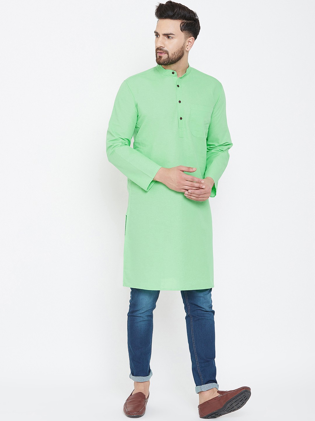 

even Men Green Solid Straight Kurta