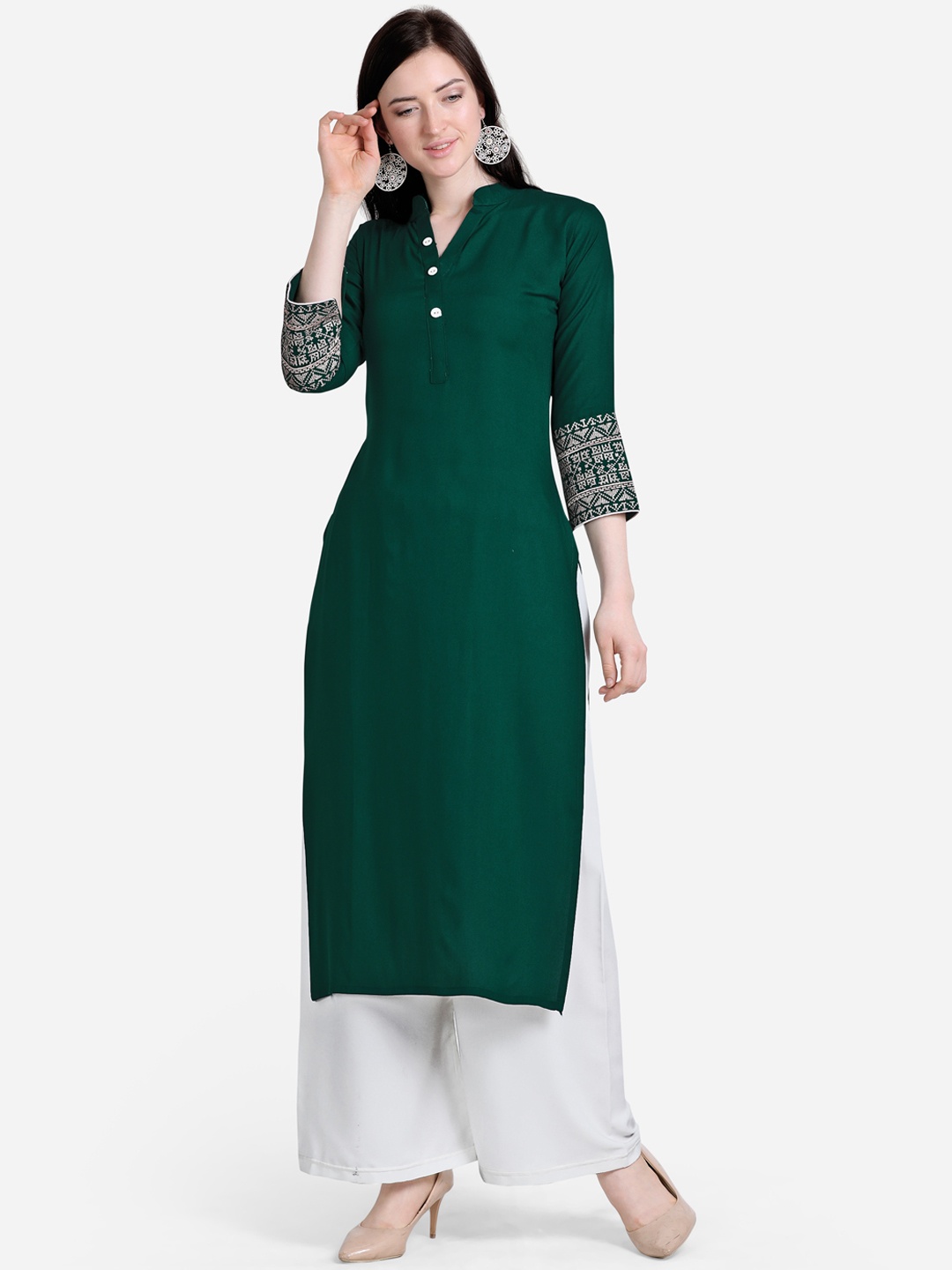 

Silk Bazar Women Green Solid Straight Kurta