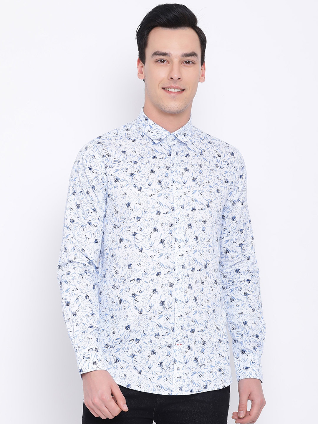 

Monte Carlo Men Blue & White Slim Fit Printed Casual Shirt