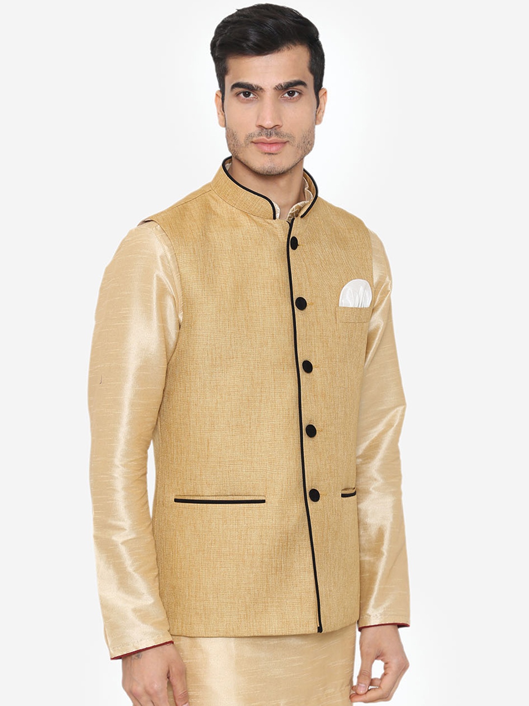 

Wintage Men Gold-Toned Solid Satin Nehru Jacket