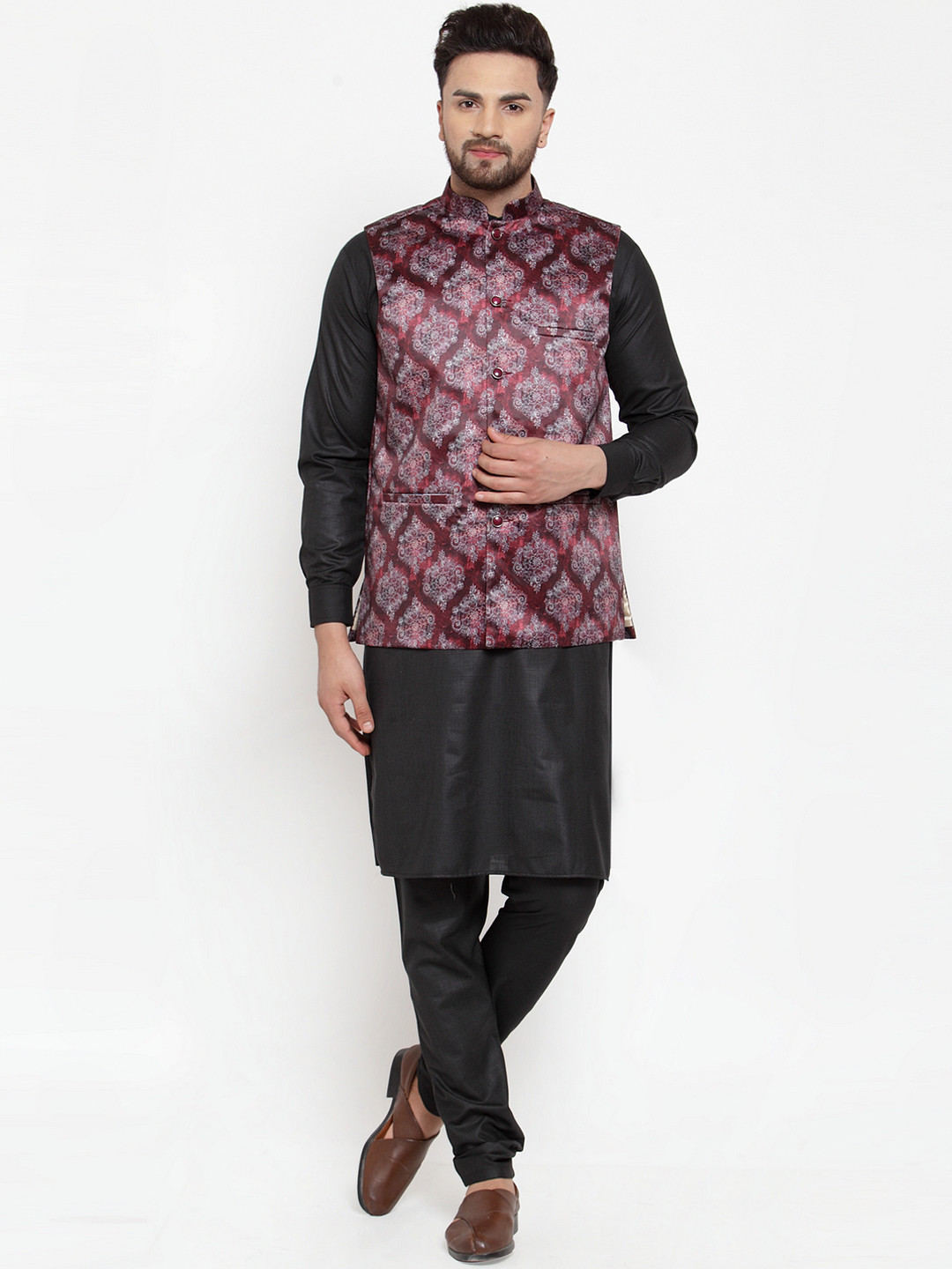 

Jompers Men Maroon & Black Printed Kurta & Churidar with Nehru Jacket