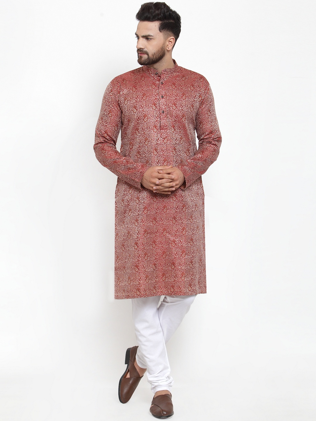 

Jompers Men Maroon & White Printed Kurta with Churidar
