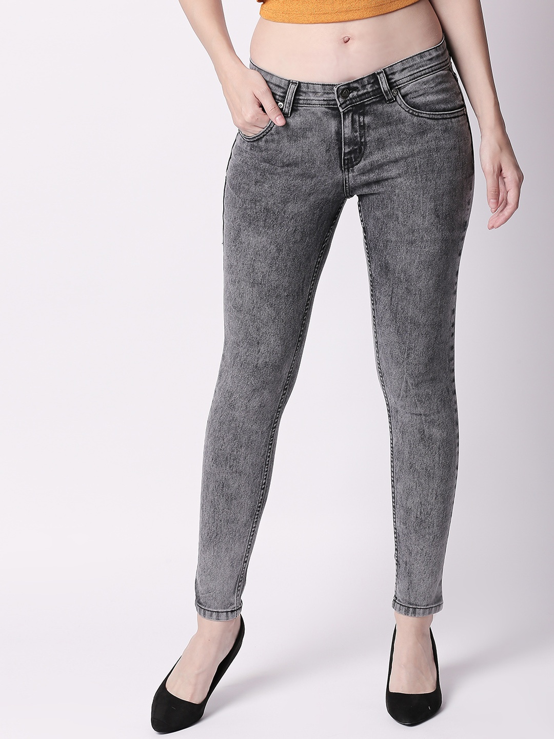 

High Star Women Black Slim Fit High-Rise Clean Look Stretchable Jeans