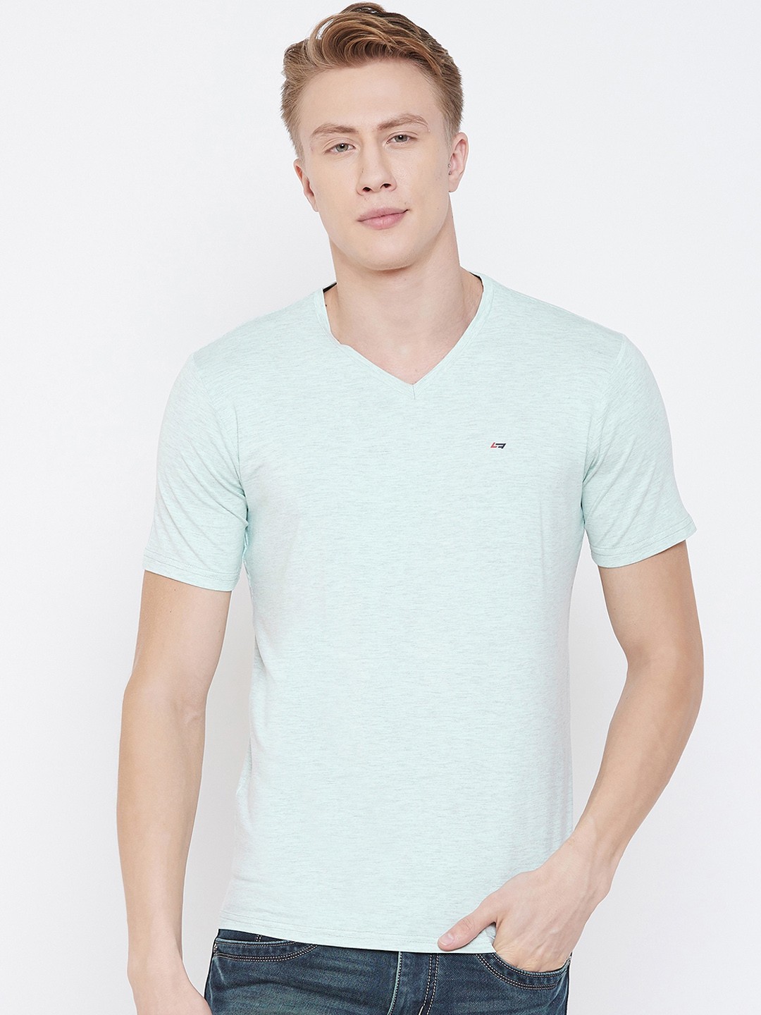 

NEVA Men Mint Green Solid V-Neck T-shirt