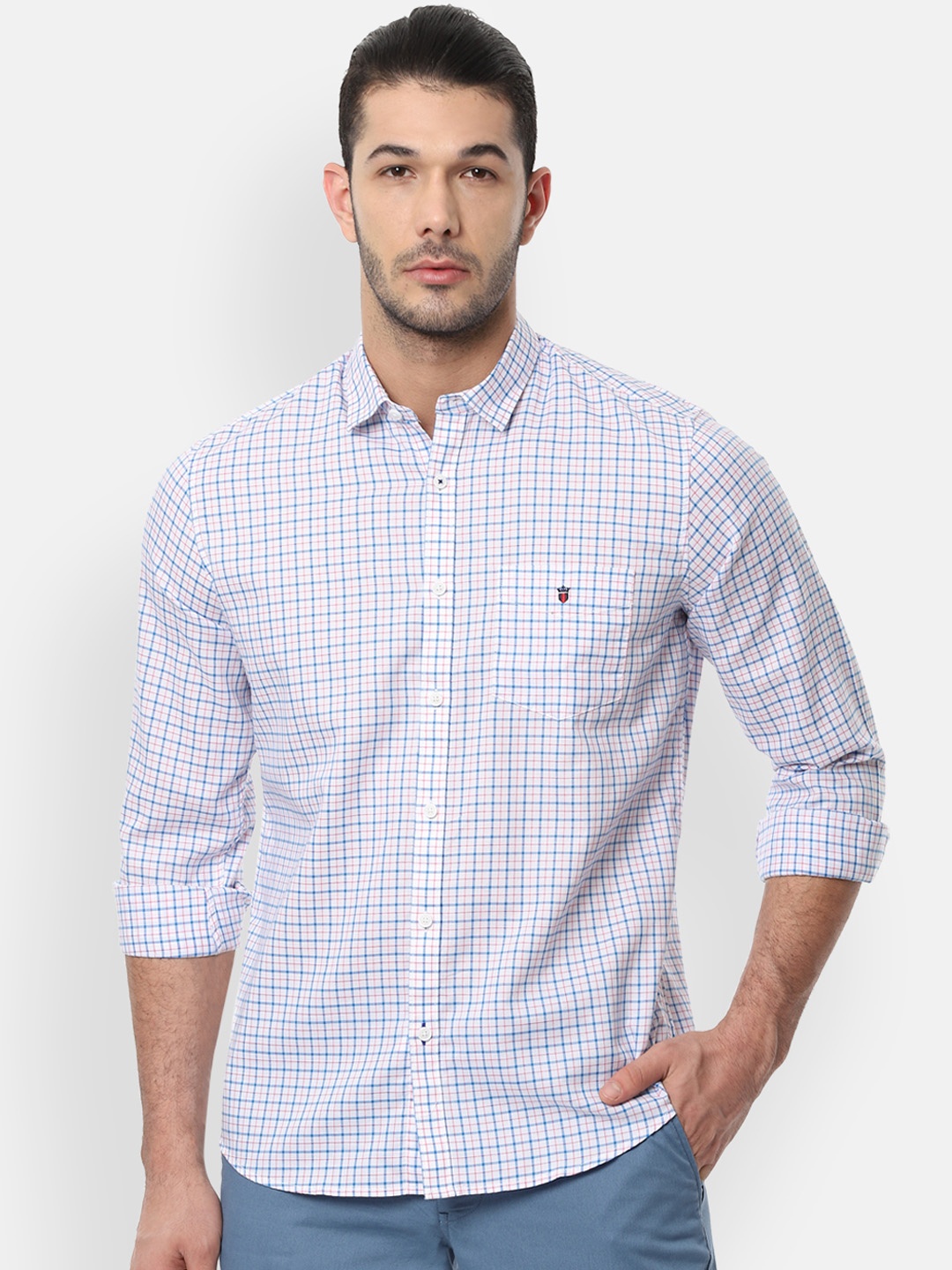 

Louis Philippe Sport Men Blue & White Slim Fit Checked Casual Shirt
