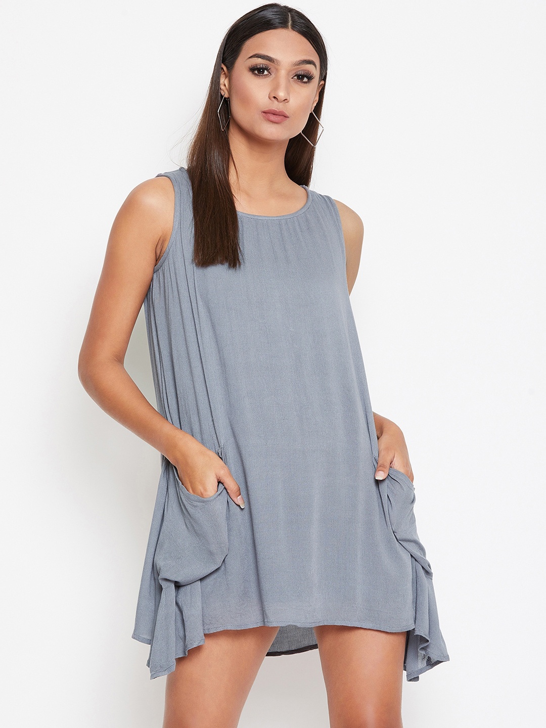 

La Zoire Women Grey Solid T-shirt Dress