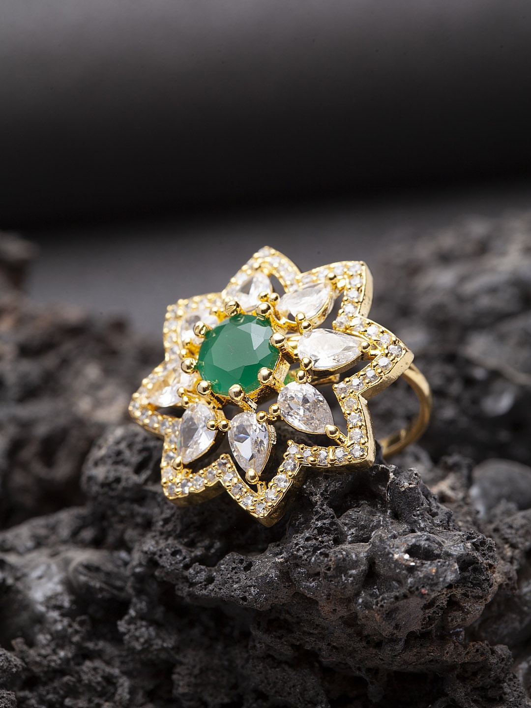 

Bhana Fashion Gold-Plated & Green American Diamond Studded Star Shape Ring