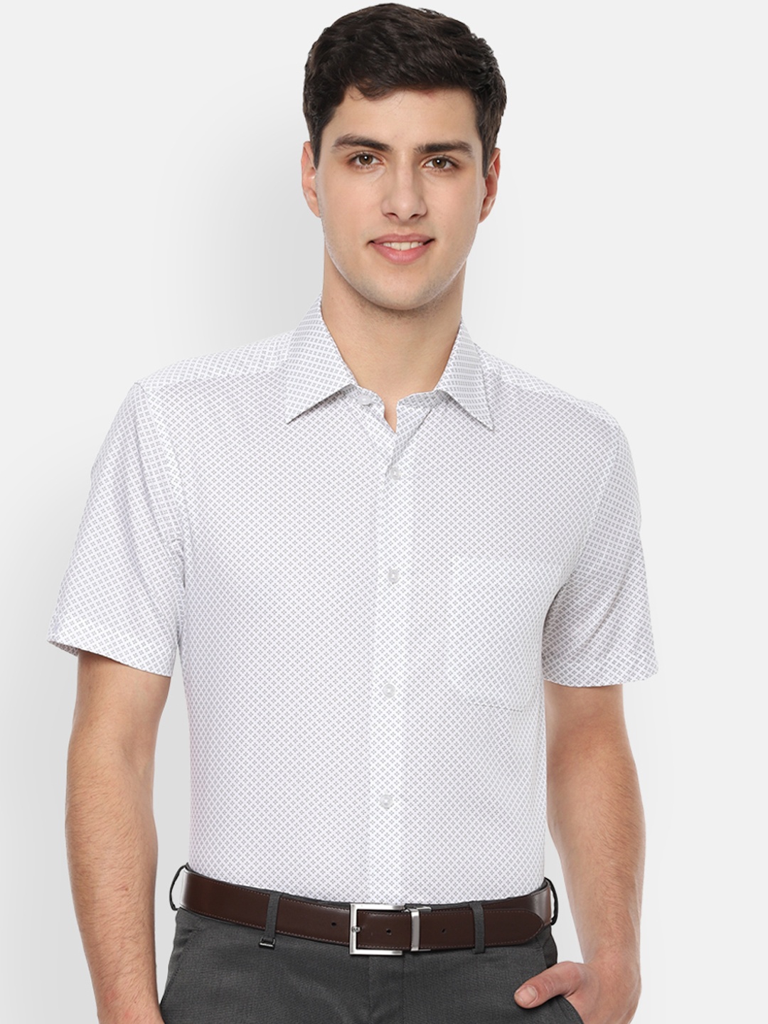 

Louis Philippe Men White Regular Fit Printed Formal Shirt