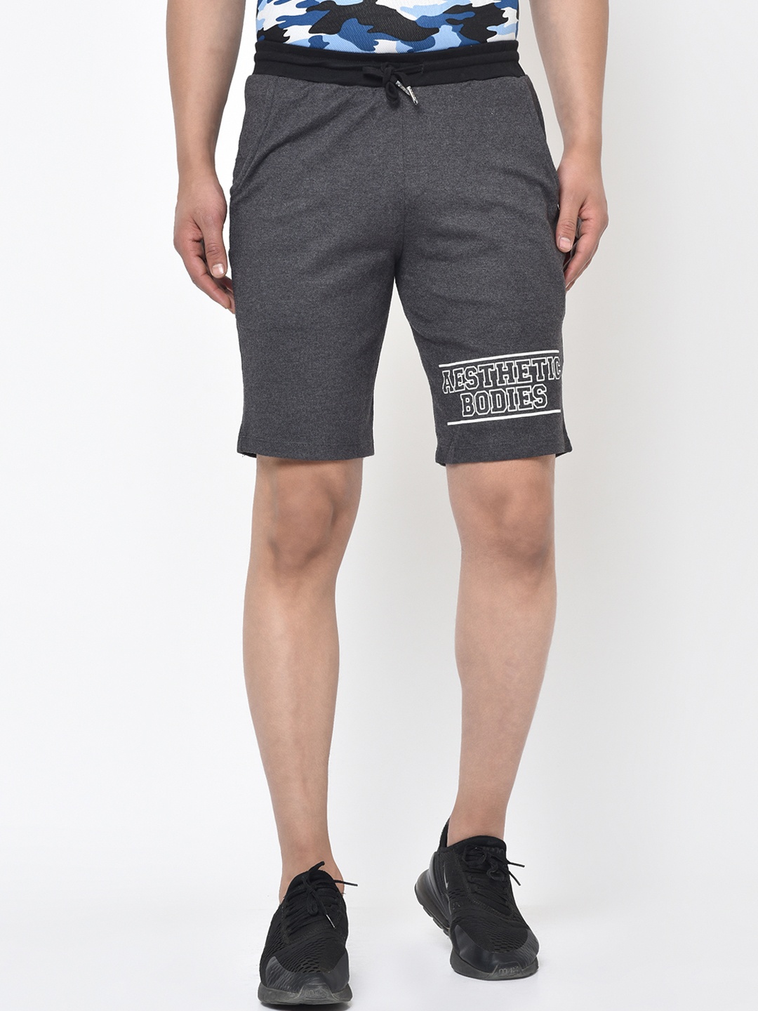 

Aesthetic Bodies Men Grey Solid Slim Fit Sports Shorts
