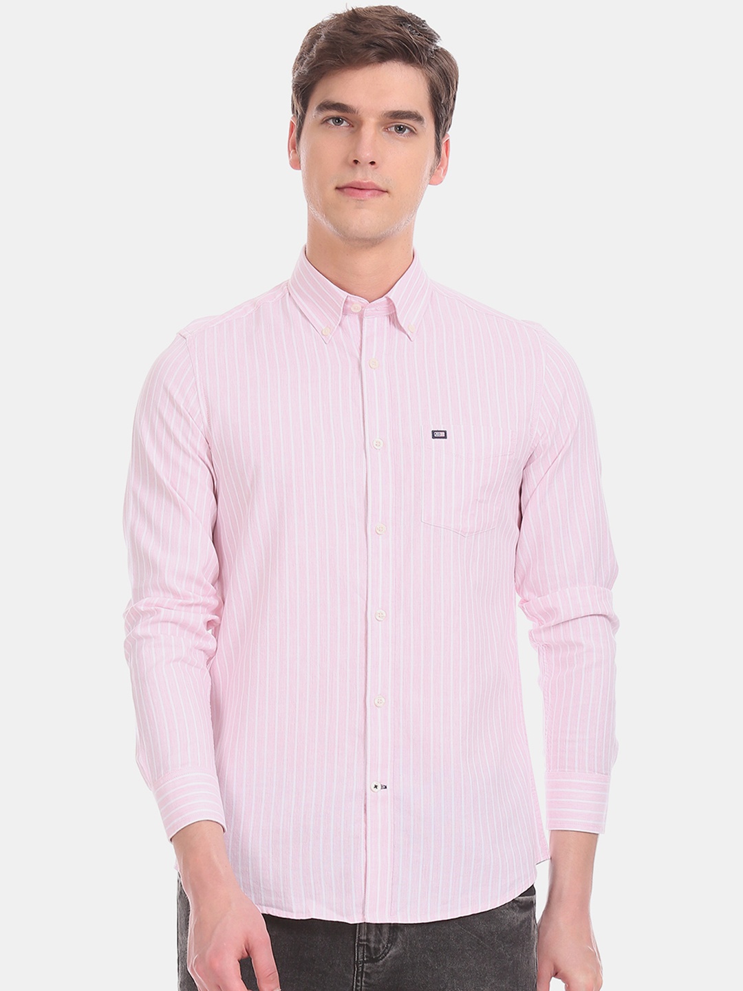 

Arrow Sport Men Pink & White Slim Fit Striped Casual Shirt