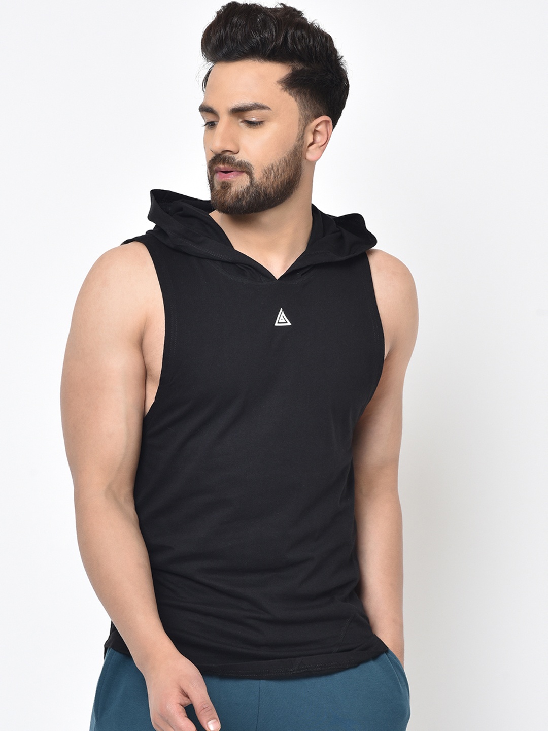 

Aesthetic Bodies Men Black Solid Hooded T-shirt