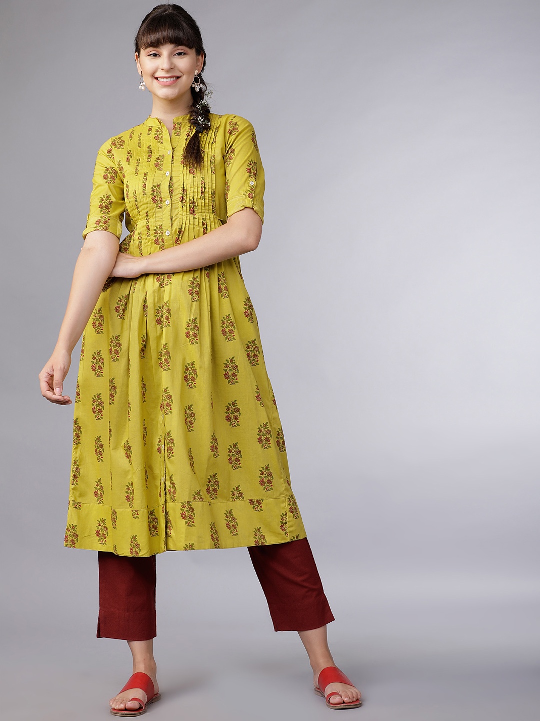 

Vishudh Women Olive Green & Red Printed A-Line Kurta