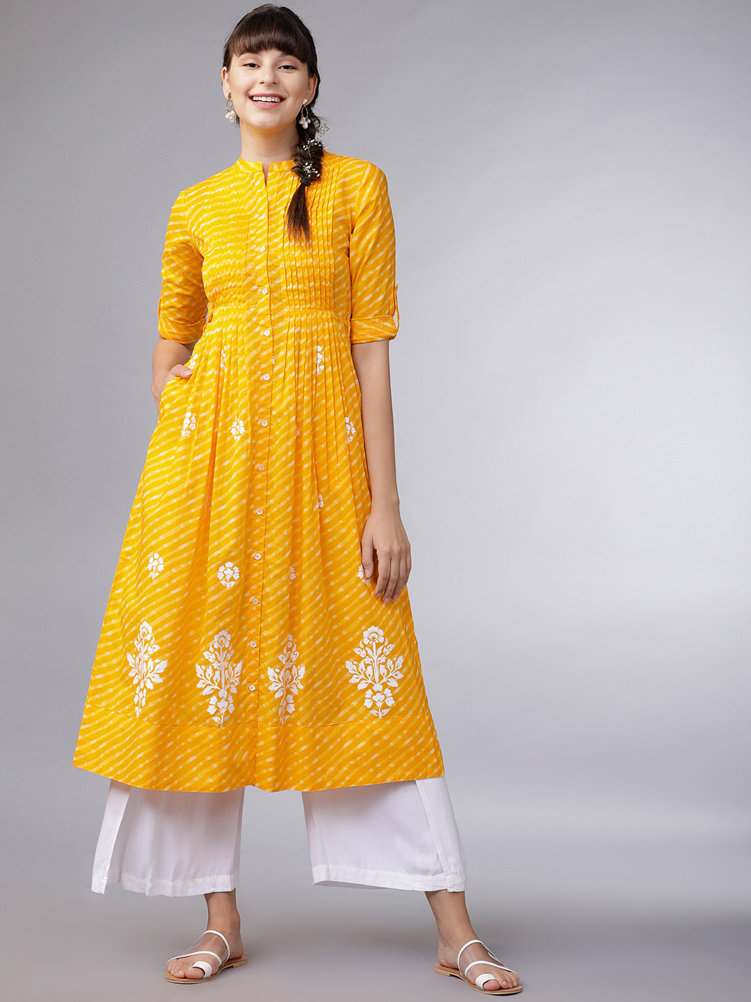 

Vishudh Women Yellow & White Printed A-Line Kurta