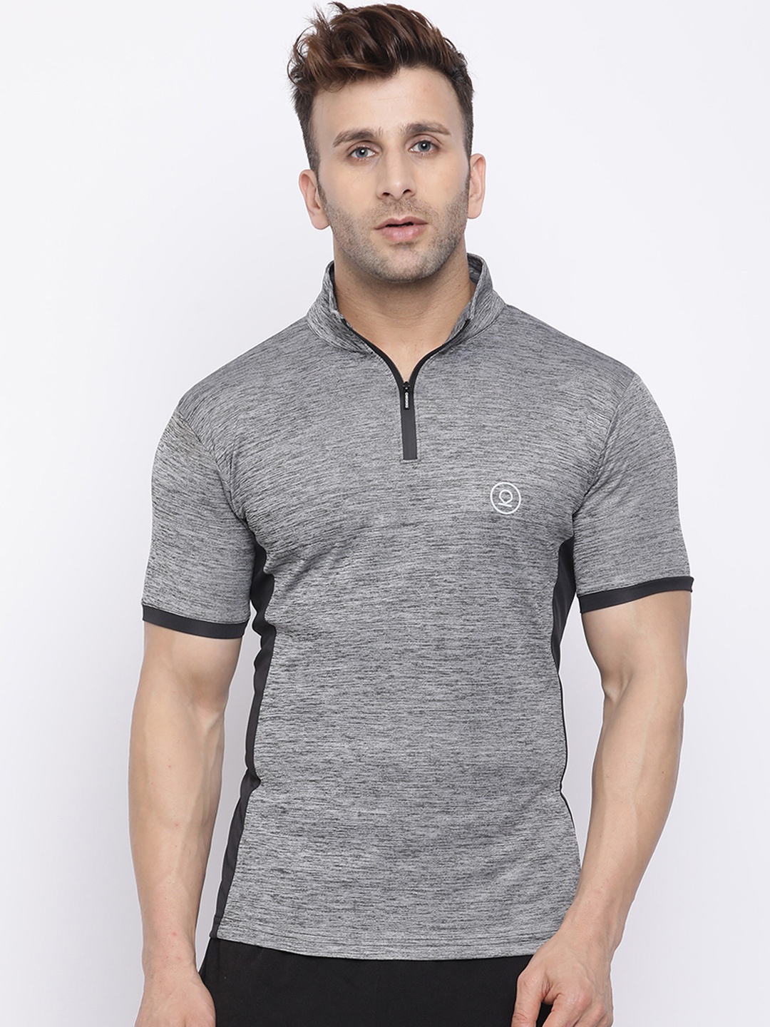 

CHKOKKO Men Grey Solid Round Neck Dry Fit Gym T-shirt