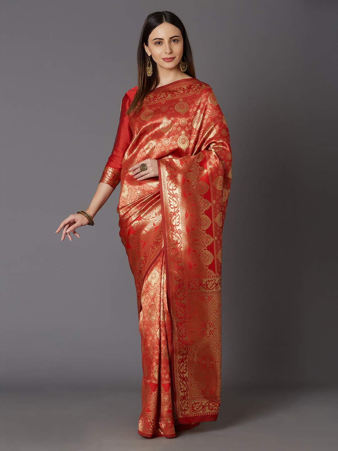 

Mitera Red & Gold-Toned Silk Blend Woven Design Kanjeevaram Saree