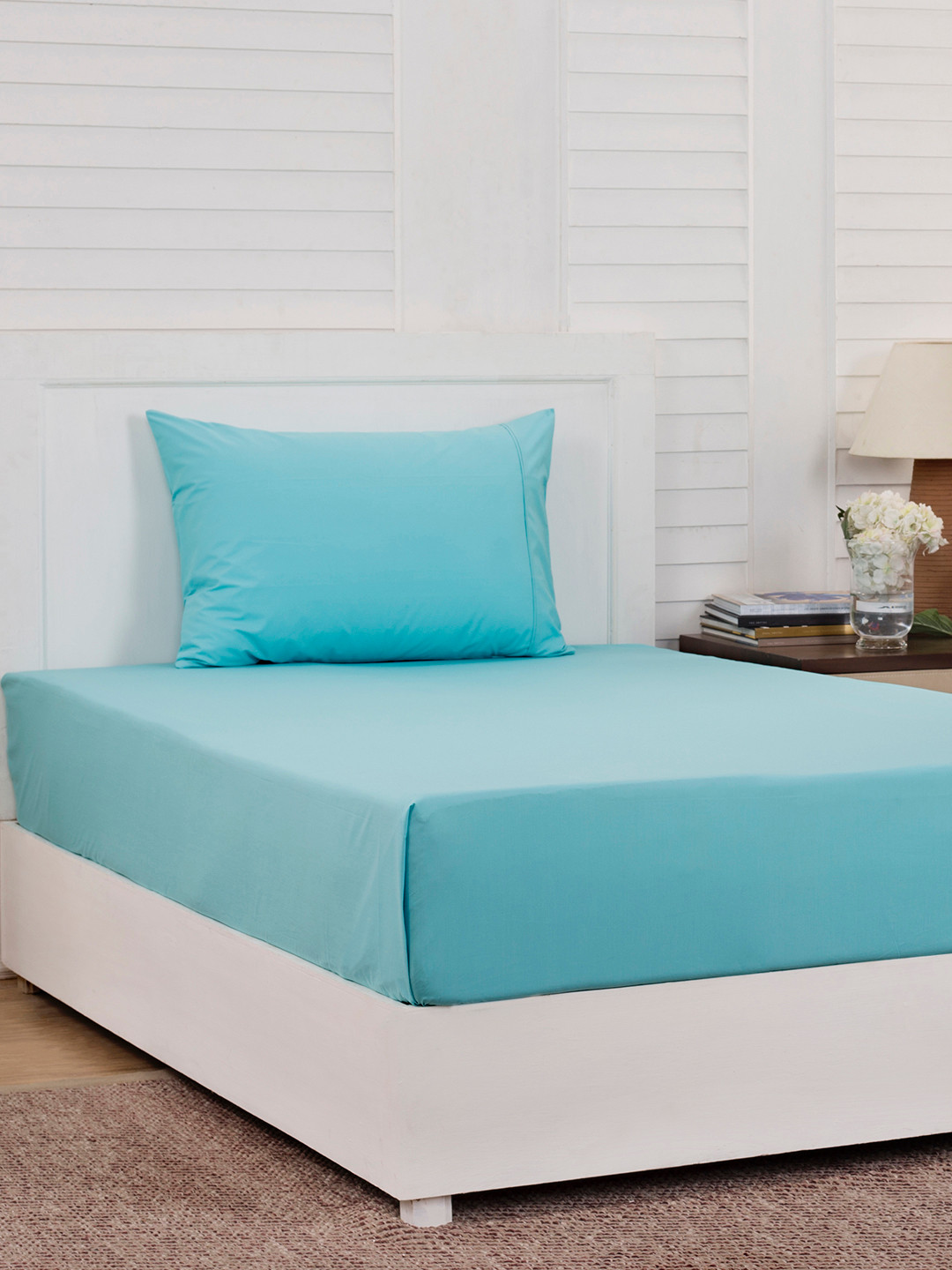 

MASPAR Blue Solid 200 TC Cotton 1 Single Bedsheet with 1 Pillow Covers